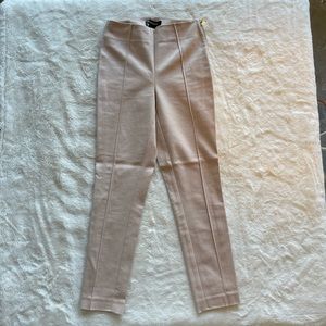 Marciano size 0 stretchy cropped blush color dress pants side zip